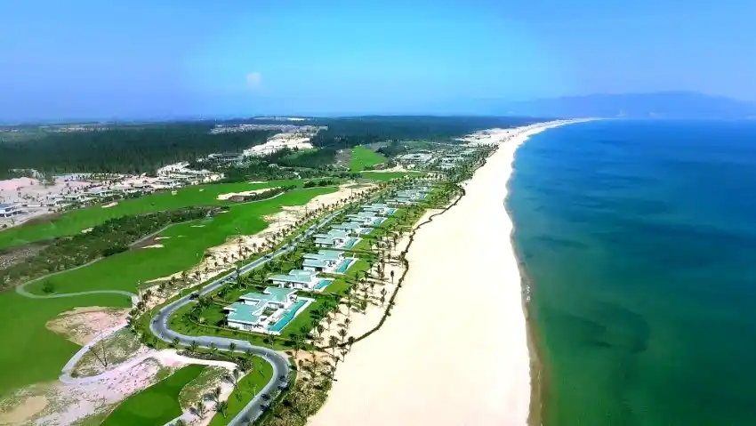 da nang golf course coastal resort