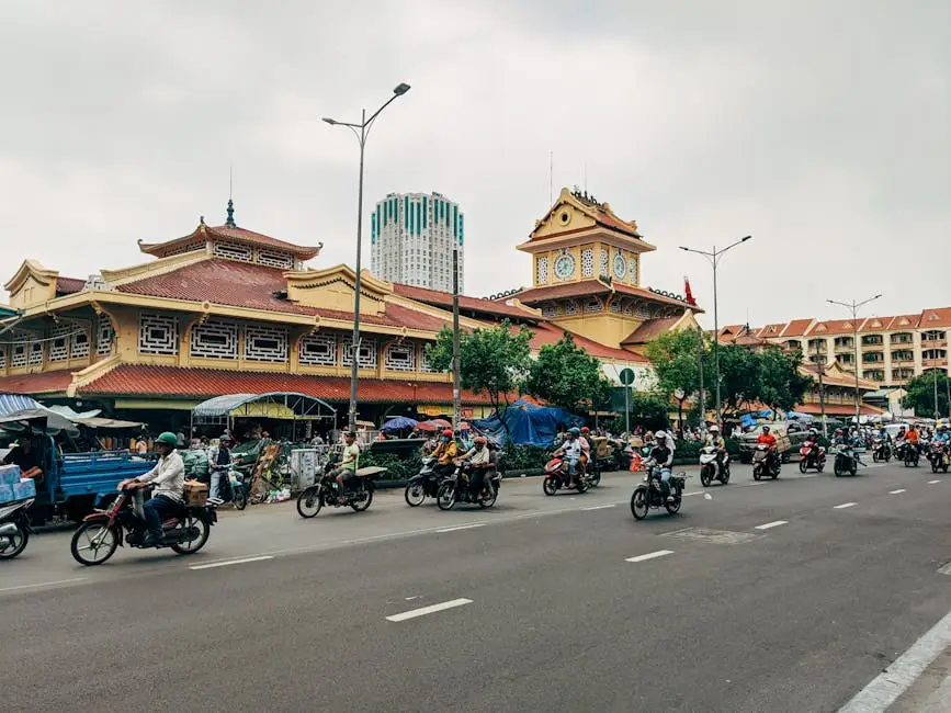 dynamic_street_scene_in_ho_chi_minh_city_with_motorbikes_and_asian_arc.webp