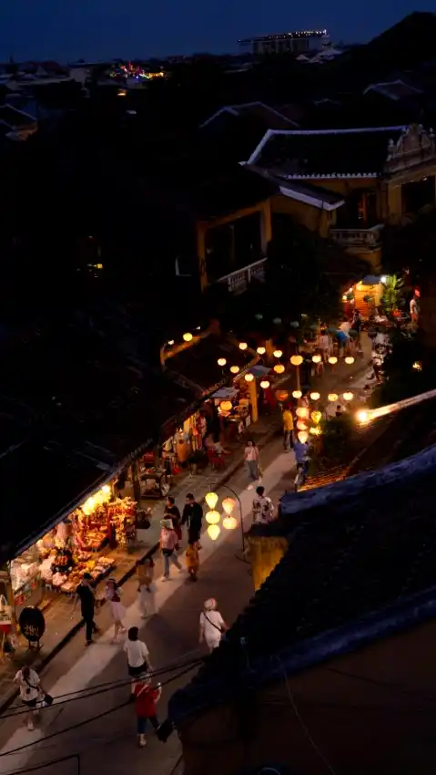 hoi an ancient town rooftop view