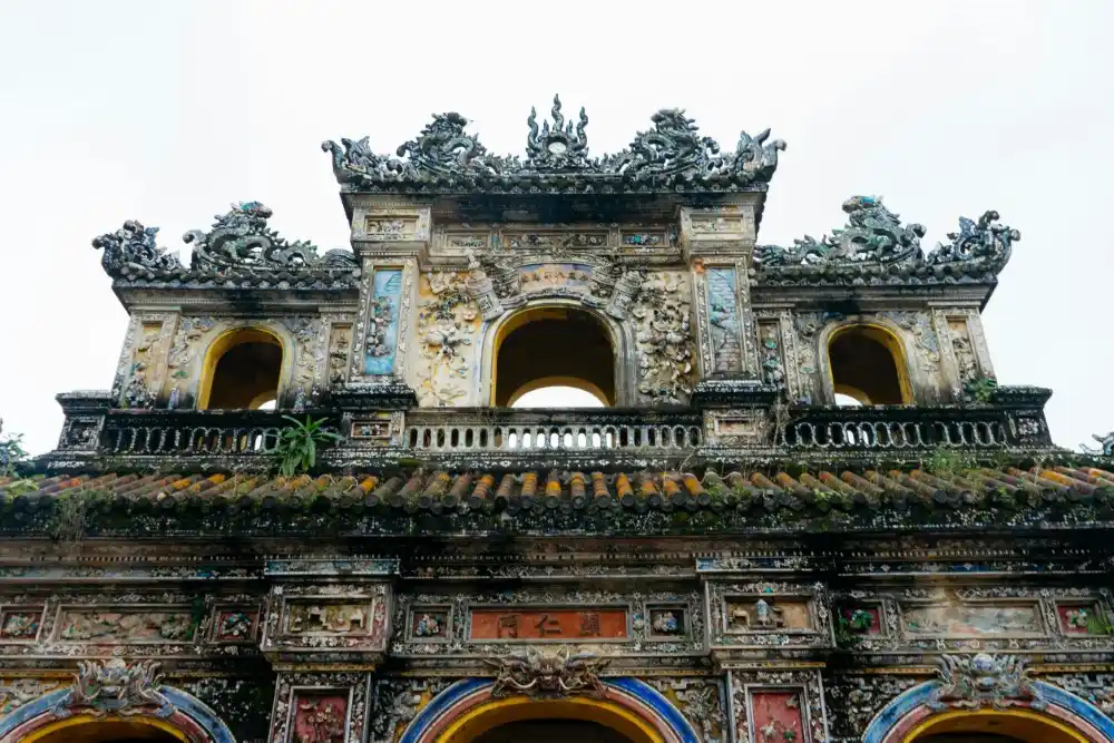 hue citadel hien nhon gate