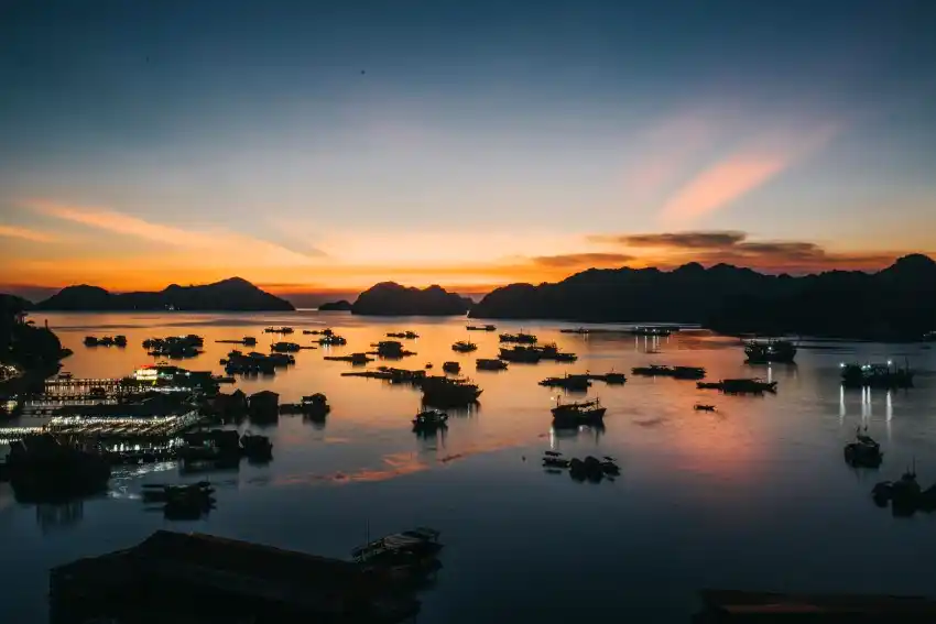 lan ha bay floating village sunset