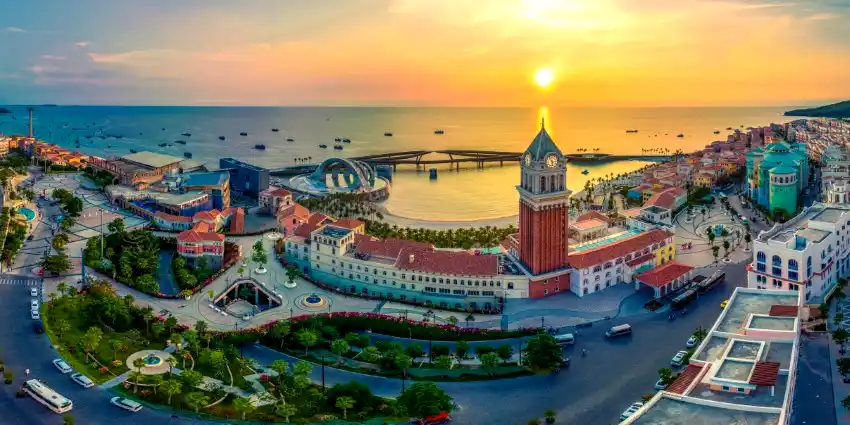 sunset town phu quoc kiss bridge panorama