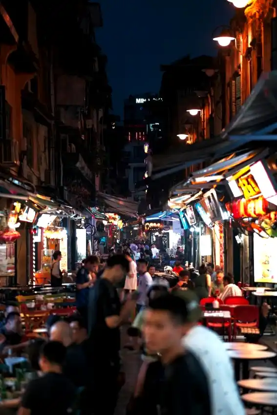 ta hien beer street hanoi nightlife