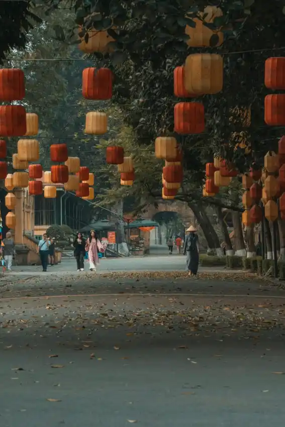 thang long imperial citadel lantern path