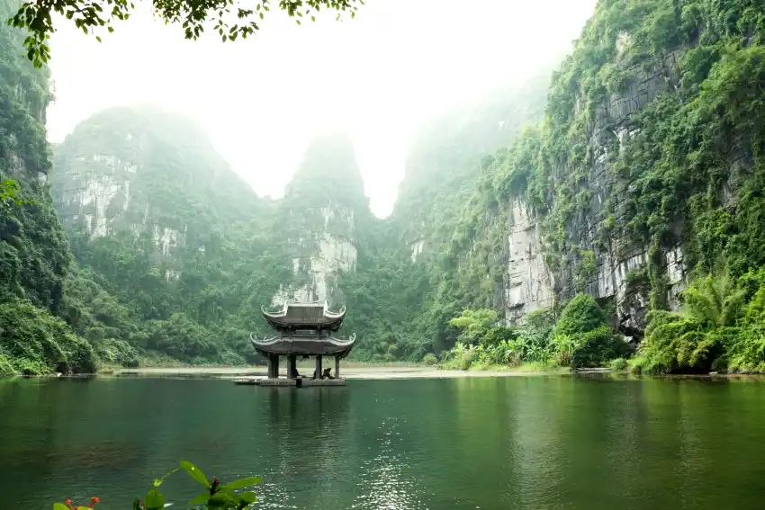 trang an water pavilion ninh binh