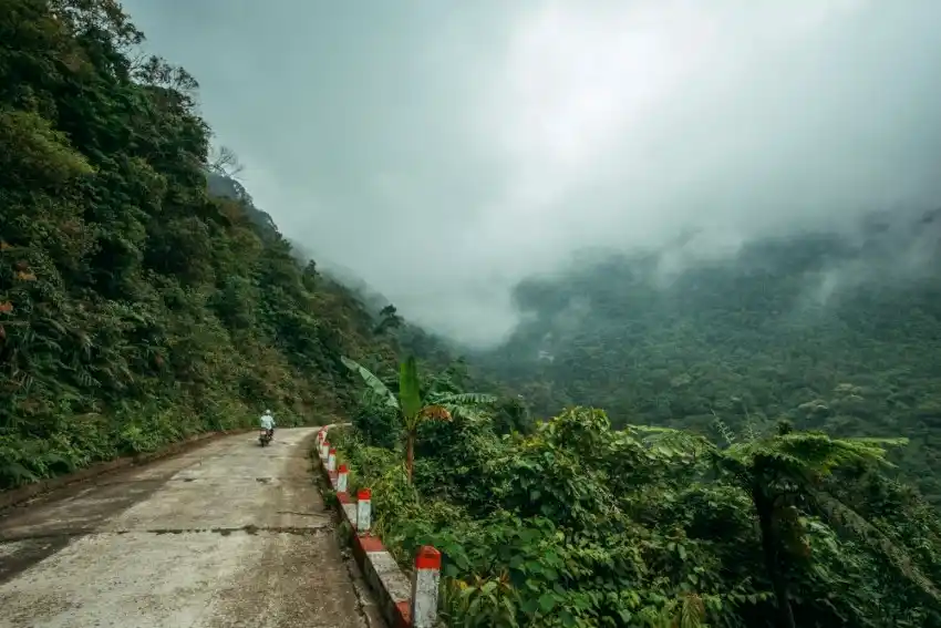 Hue Day Trips