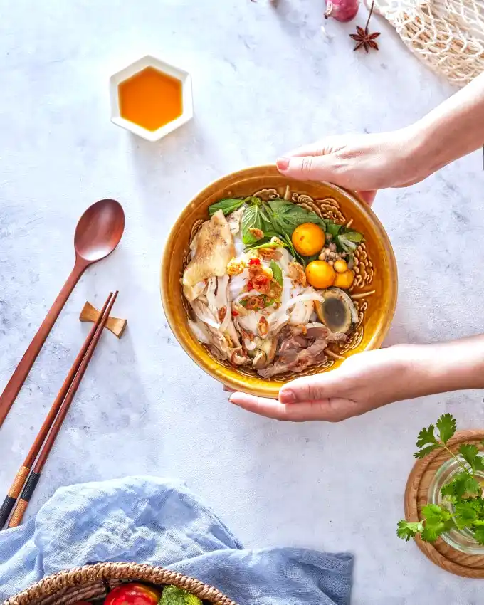vietnamese chicken noodle soup pho ga